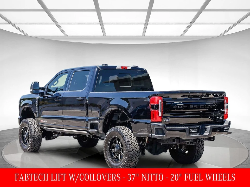 2025 Ford Super Duty 5th Gen - Image 2 of 31