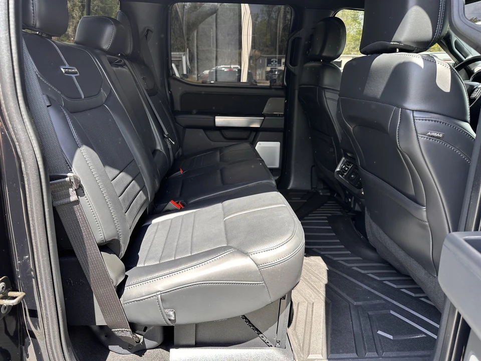 2025 Ford Super Duty 5th Gen - Image 18 of 31