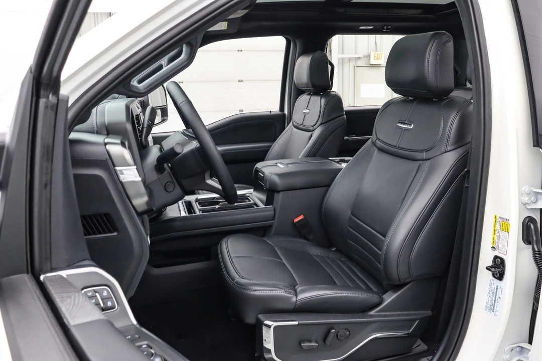2025 Ford Super Duty 5th Gen - Image 15 of 21