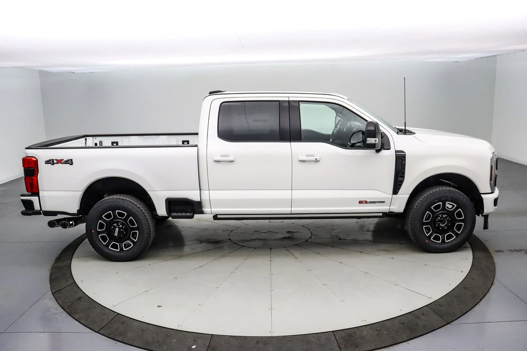 2025 Ford Super Duty 5th Gen - Image 4 of 21