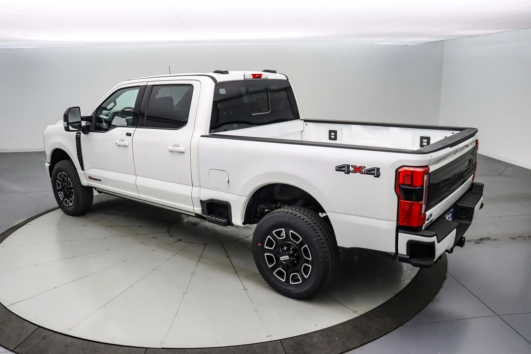 2025 Ford Super Duty 5th Gen - Image 8 of 21