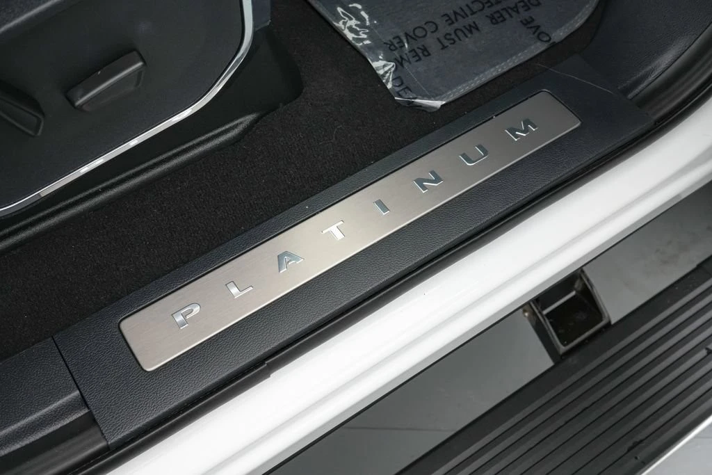2025 Ford Super Duty 5th Gen - Image 30 of 31