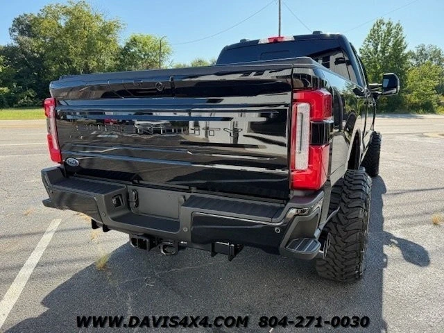 2025 Ford Super Duty 5th Gen - Image 8 of 12