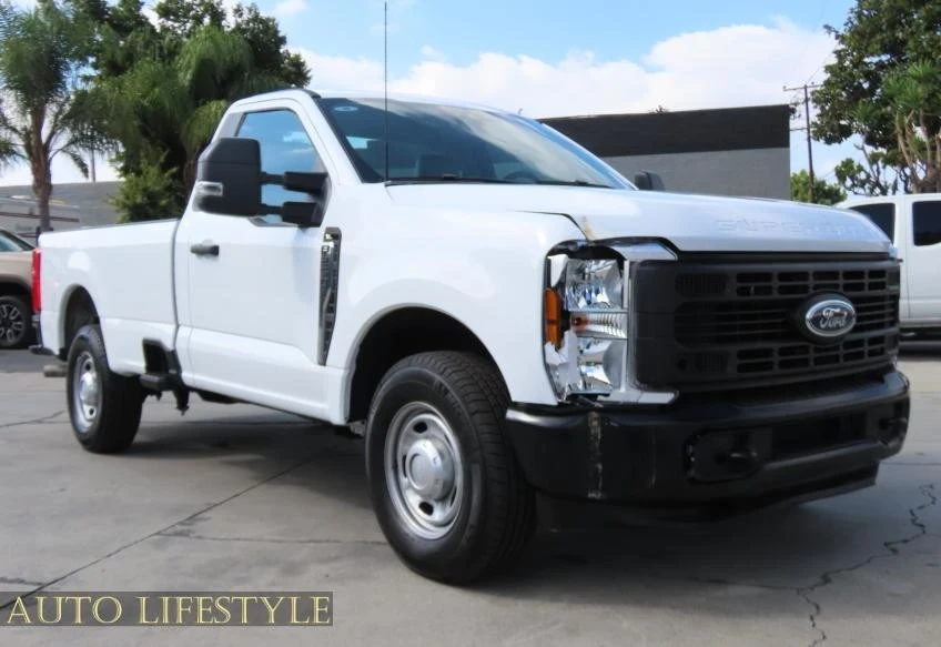 2025 Ford Super Duty 5th Gen - Image 3 of 21