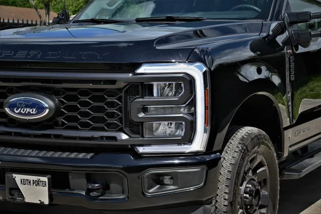 2025 Ford Super Duty 5th Gen - Image 10 of 21