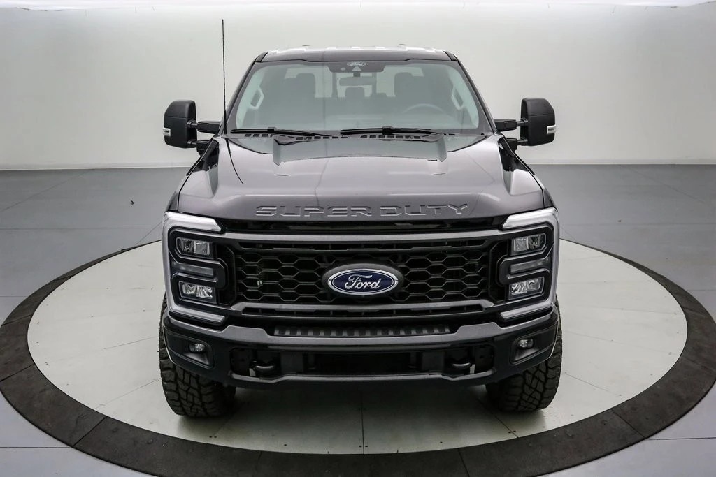 2025 Ford Super Duty 5th Gen - Image 11 of 21