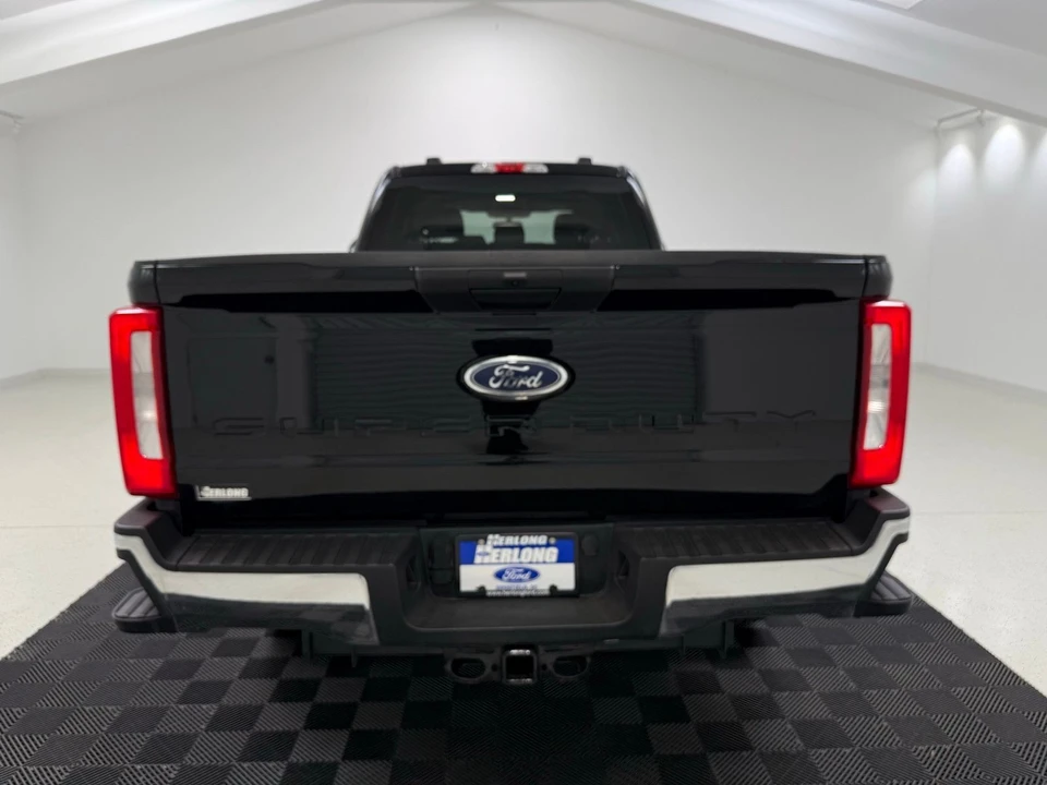 2025 Ford Super Duty 5th Gen - Image 6 of 21