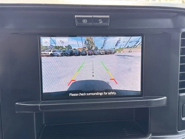 2025 Ford Super Duty 5th Gen - Image 25 of 29