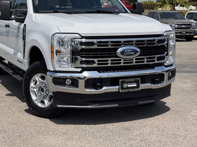 2025 Ford Super Duty 5th Gen - Image 3 of 29