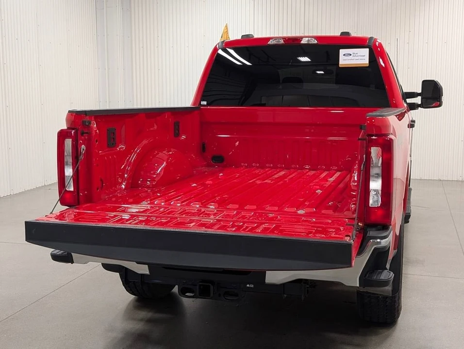 2025 Ford Super Duty 5th Gen - Image 8 of 12