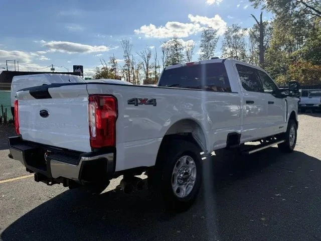 2025 Ford Super Duty 5th Gen - Image 8 of 12