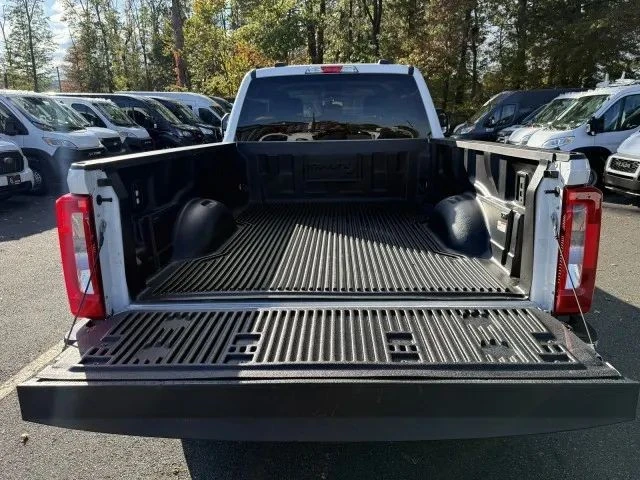 2025 Ford Super Duty 5th Gen - Image 7 of 12