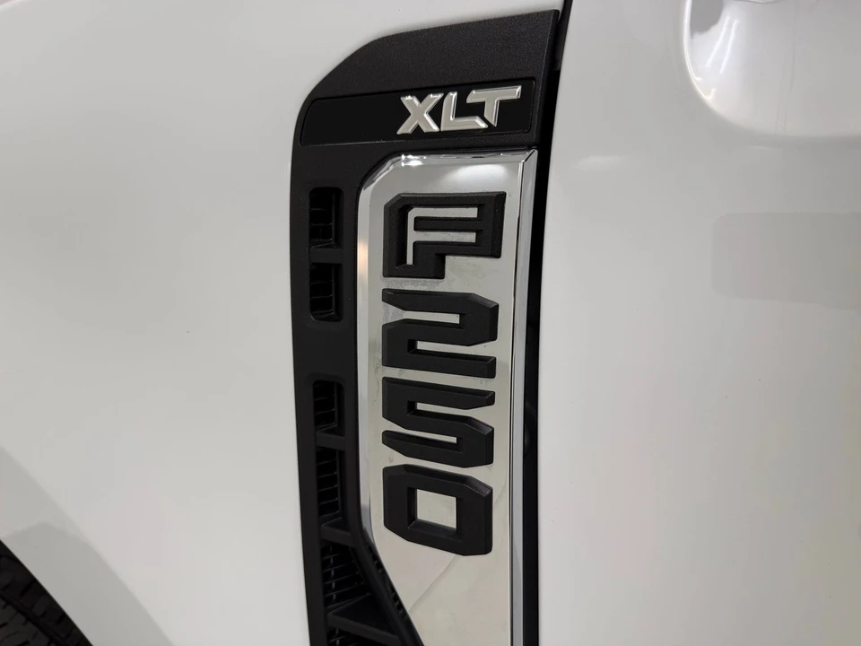 2025 Ford Super Duty 5th Gen - Image 12 of 21