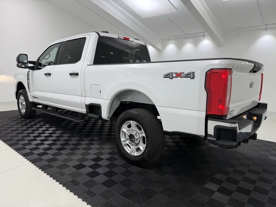 2025 Ford Super Duty 5th Gen - Image 6 of 21