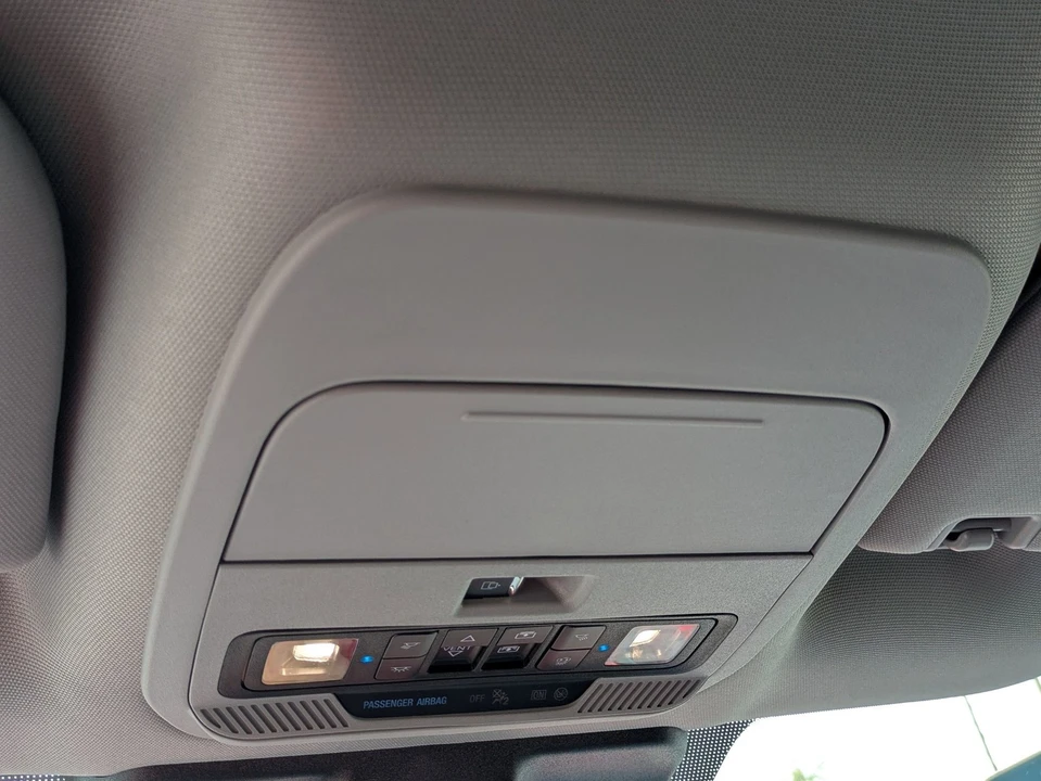 2025 Ford Super Duty 5th Gen - Image 28 of 31
