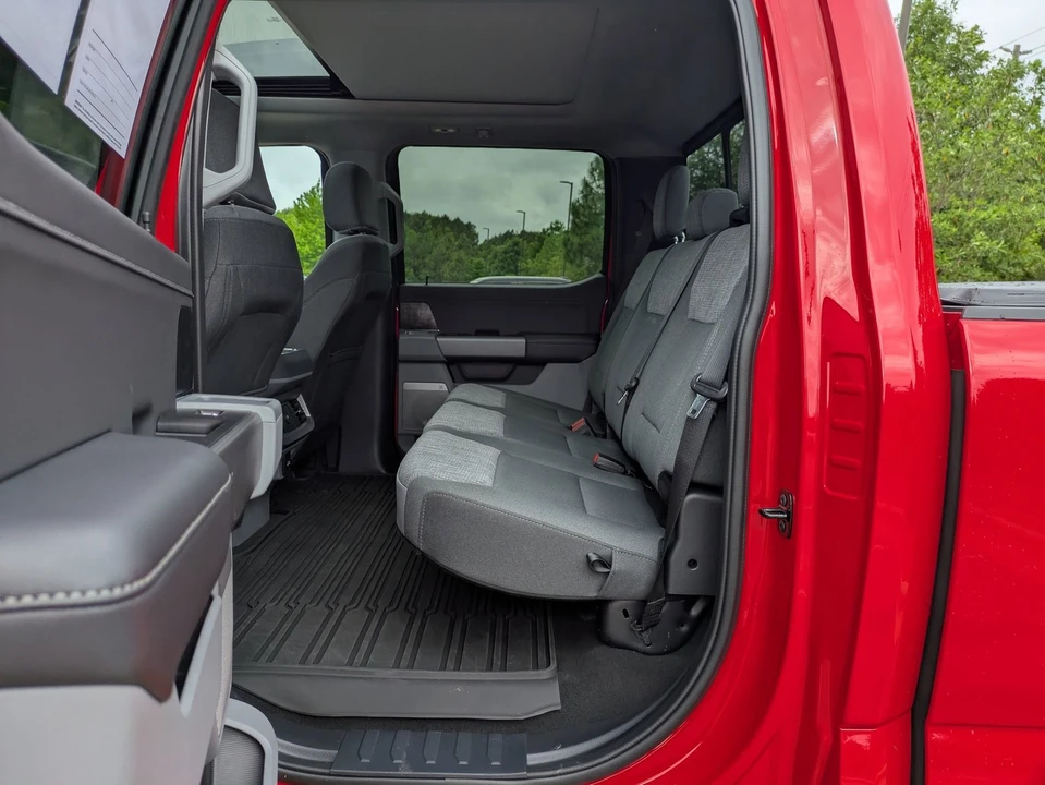 2025 Ford Super Duty 5th Gen - Image 30 of 31