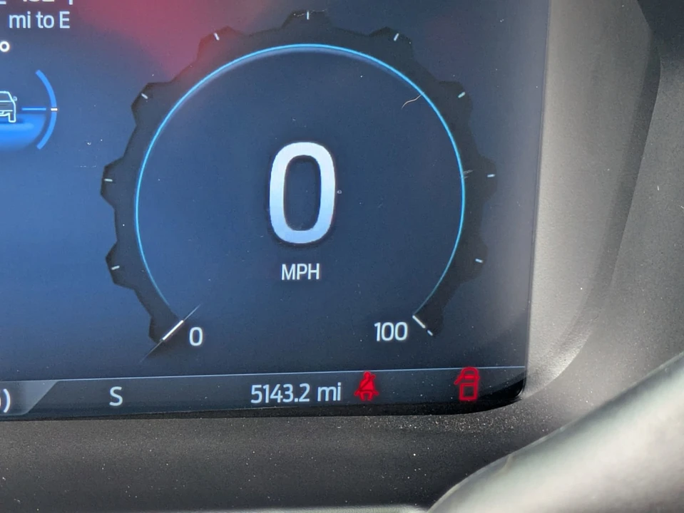 2025 Ford Super Duty 5th Gen - Image 22 of 31
