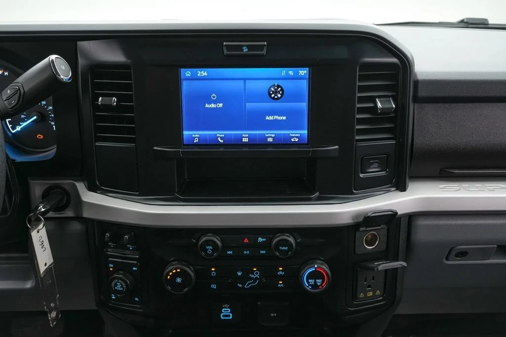 2025 Ford Super Duty 5th Gen - Image 19 of 21