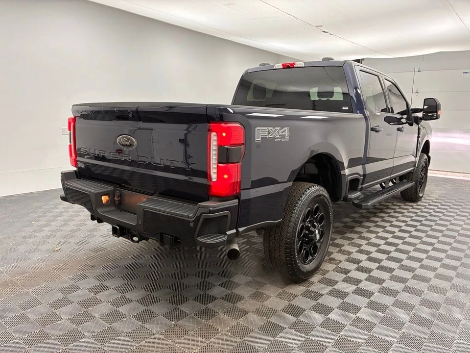 2025 Ford Super Duty 5th Gen - Image 6 of 12