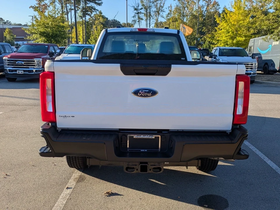 2025 Ford Super Duty 5th Gen - Image 5 of 12