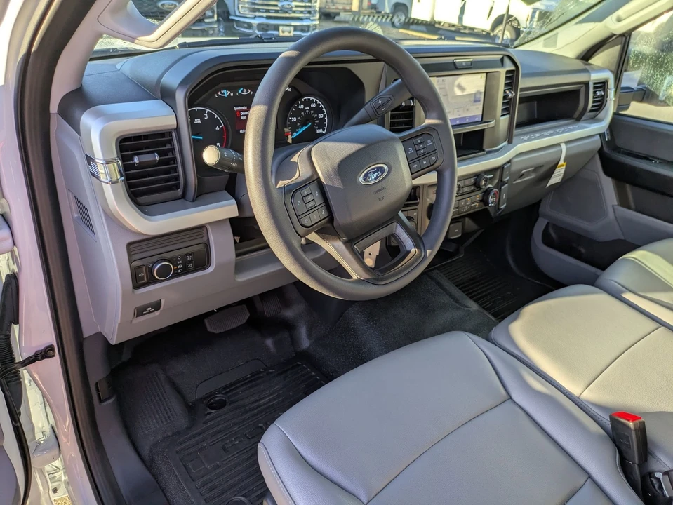 2025 Ford Super Duty 5th Gen - Image 15 of 21
