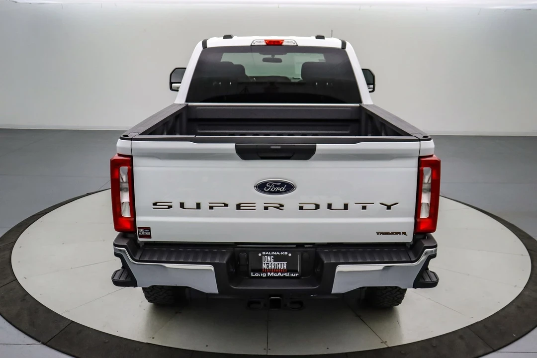 2025 Ford Super Duty 5th Gen - Image 7 of 21