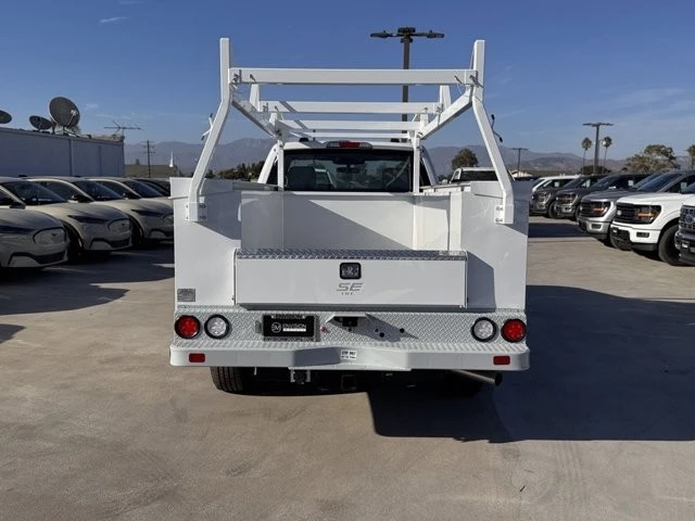 2025 Ford Super Duty 5th Gen - Image 11 of 12