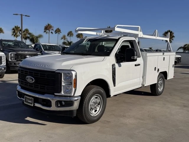 2025 Ford Super Duty 5th Gen - Image 7 of 12