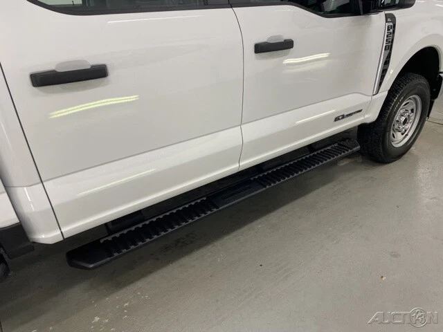 2025 Ford Super Duty 5th Gen - Image 6 of 12