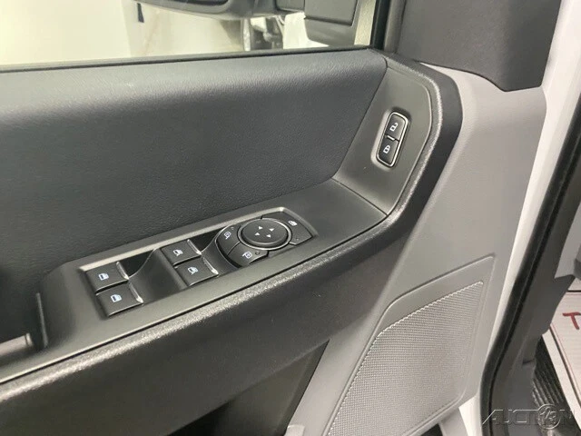2025 Ford Super Duty 5th Gen - Image 11 of 12