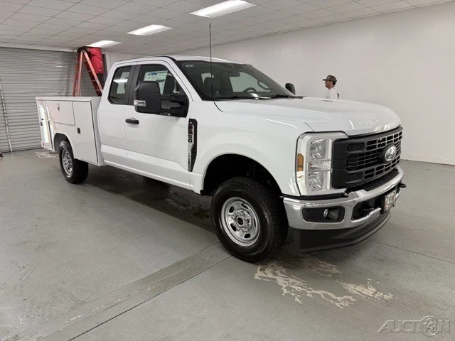 2025 Ford Super Duty 5th Gen - Image 3 of 12