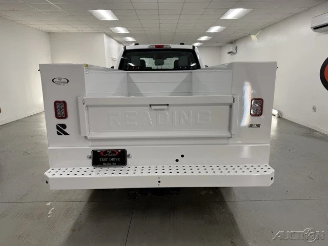 2025 Ford Super Duty 5th Gen - Image 6 of 12