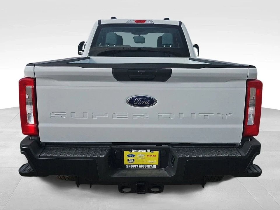 2025 Ford Super Duty 5th Gen - Image 14 of 21