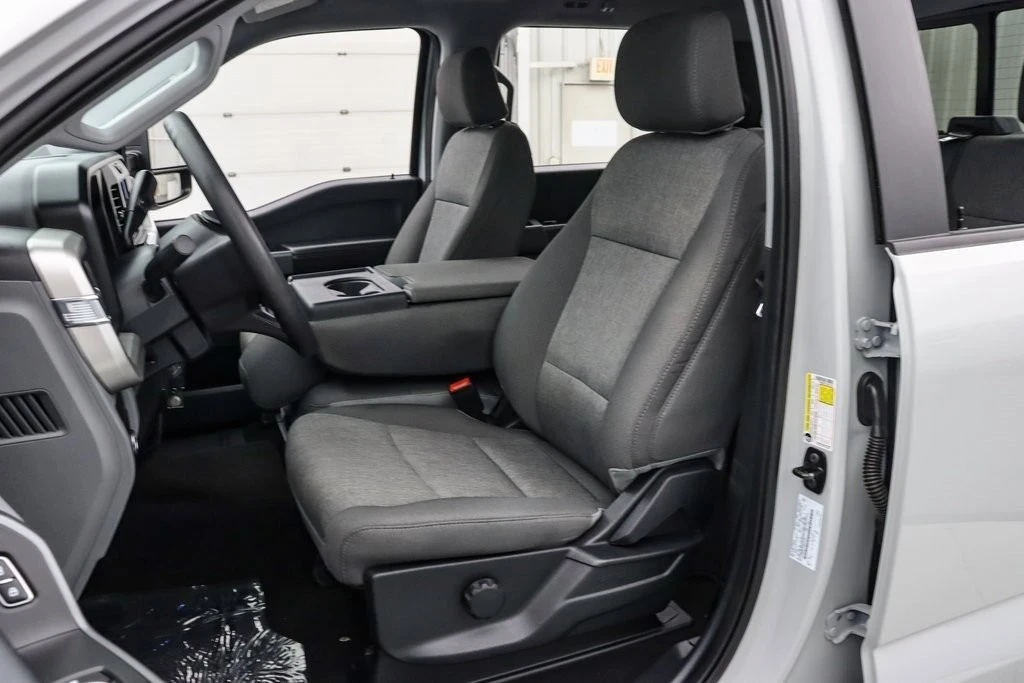 2025 Ford Super Duty 5th Gen - Image 14 of 21