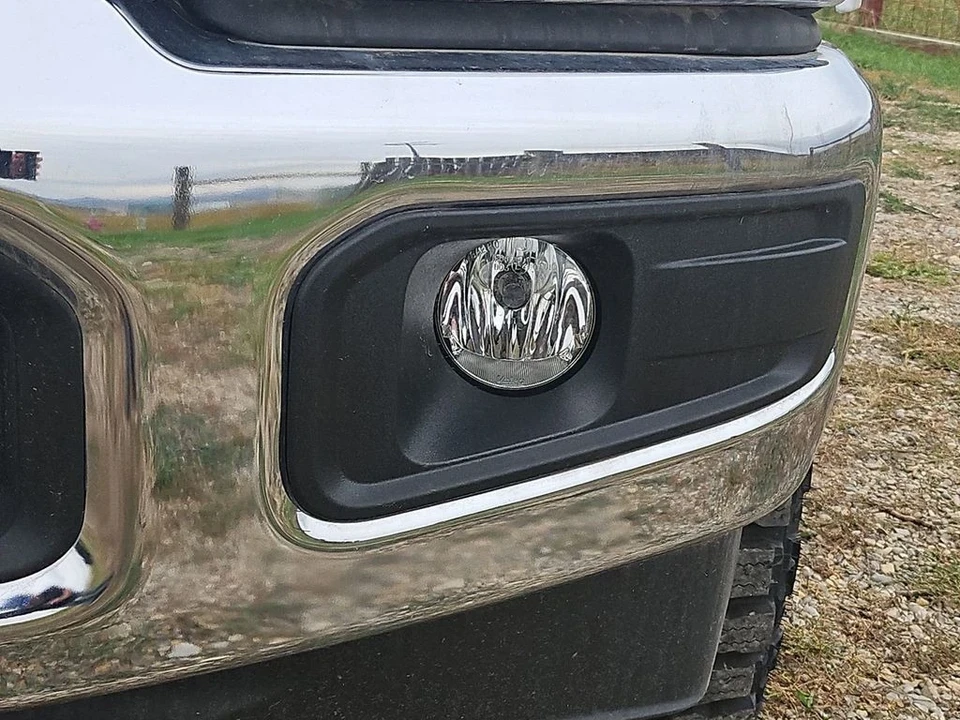 2025 Ford Super Duty 5th Gen - Image 19 of 21