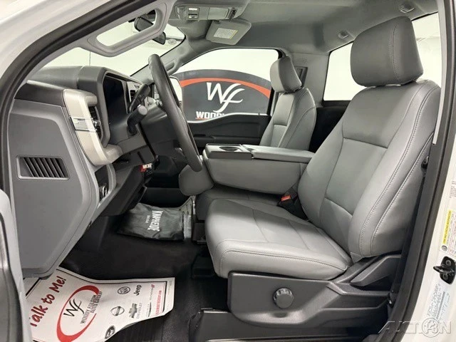 2025 Ford Super Duty 5th Gen - Image 9 of 12