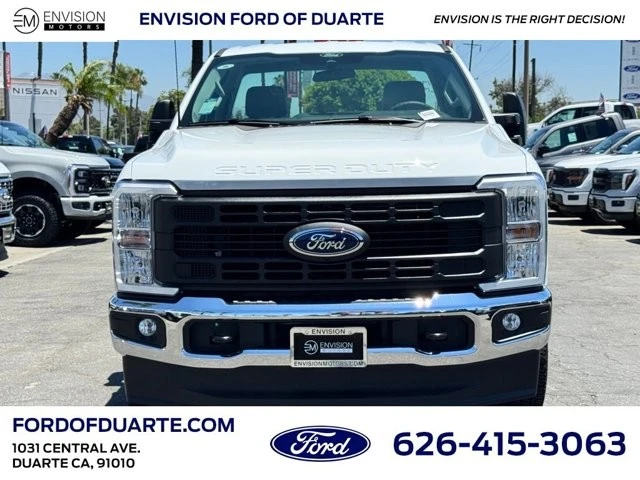 2025 Ford Super Duty 5th Gen - Image 5 of 12