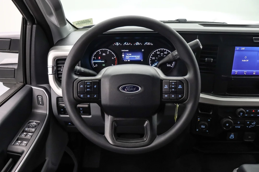 2025 Ford Super Duty 5th Gen - Image 16 of 21