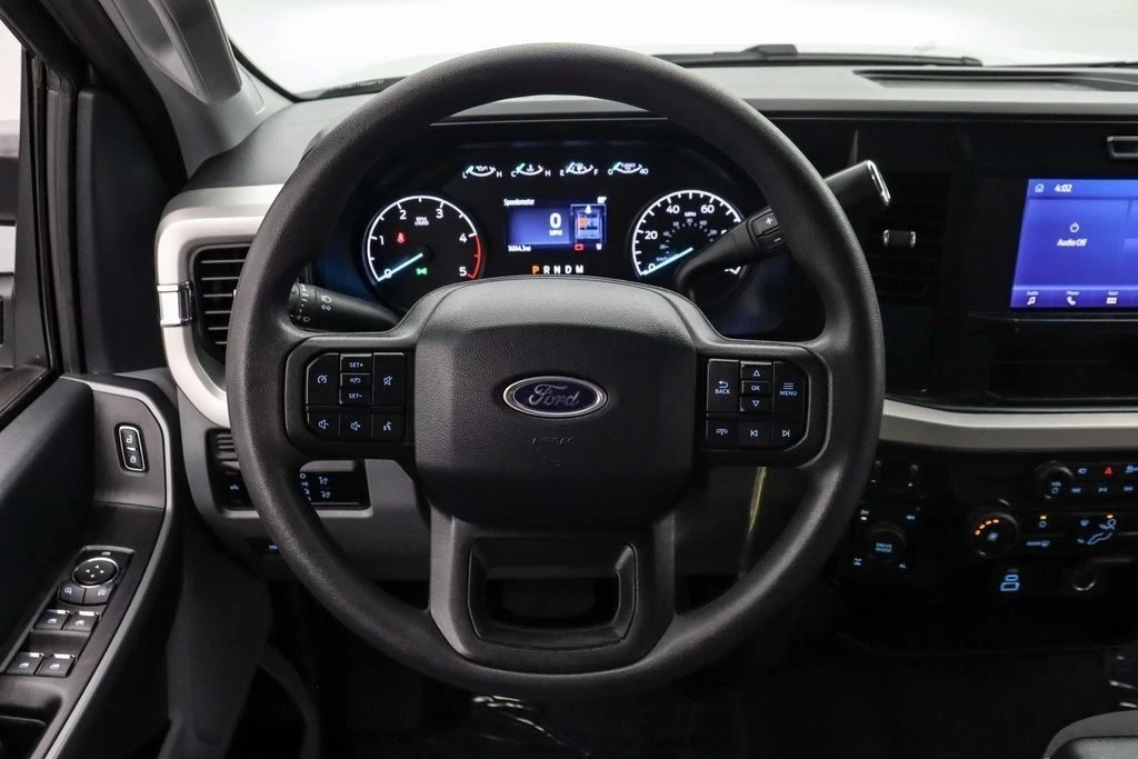 2025 Ford Super Duty 5th Gen - Image 16 of 21