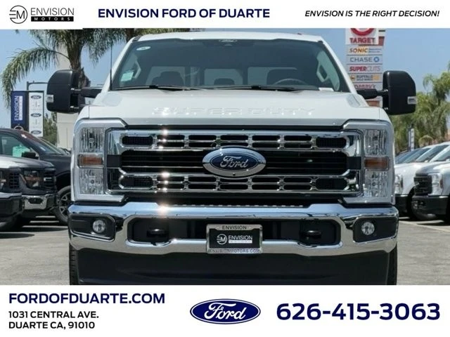 2025 Ford Super Duty 5th Gen - Image 5 of 12