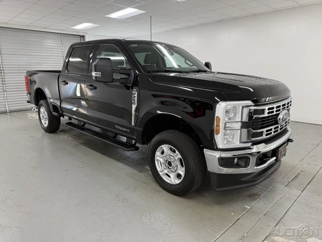 2025 Ford Super Duty 5th Gen - Image 3 of 18
