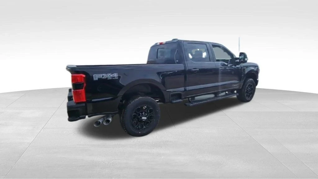 2025 Ford Super Duty 5th Gen - Image 8 of 21