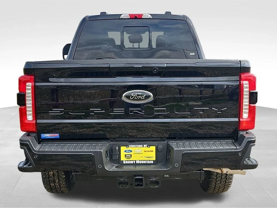 2025 Ford Super Duty 5th Gen - Image 14 of 21