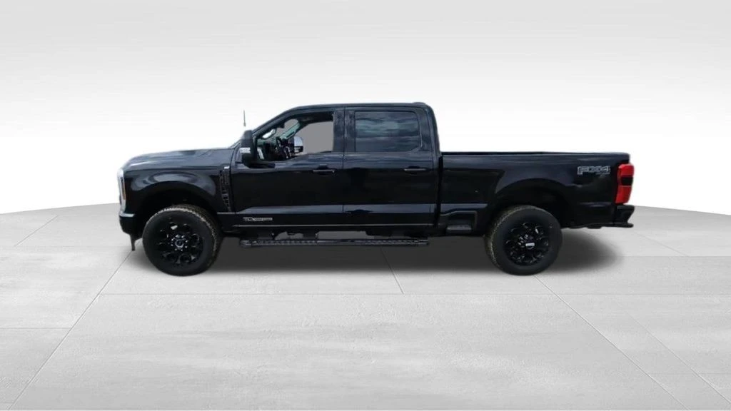 2025 Ford Super Duty 5th Gen - Image 5 of 21