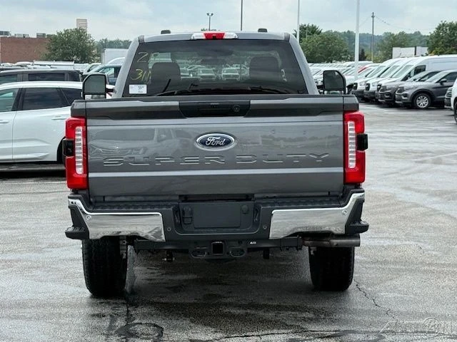 2025 Ford Super Duty 5th Gen - Image 5 of 21