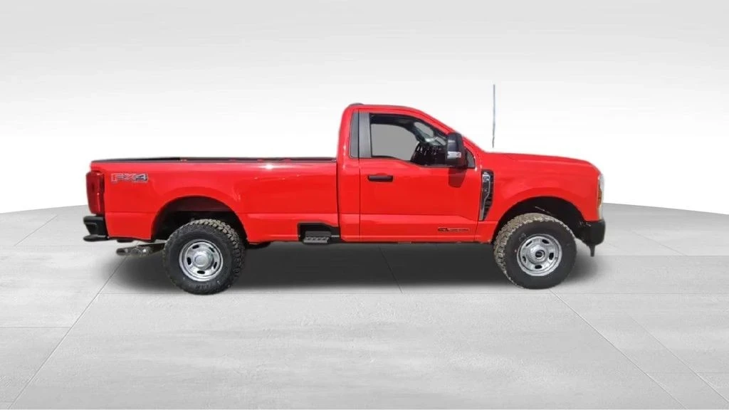 2025 Ford Super Duty 5th Gen - Image 9 of 21