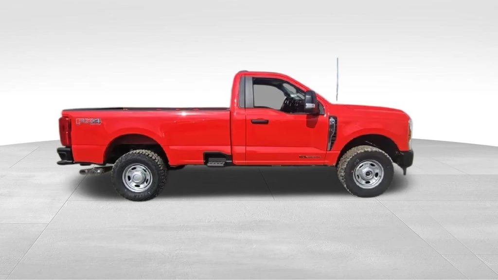 2025 Ford Super Duty 5th Gen - Image 9 of 21