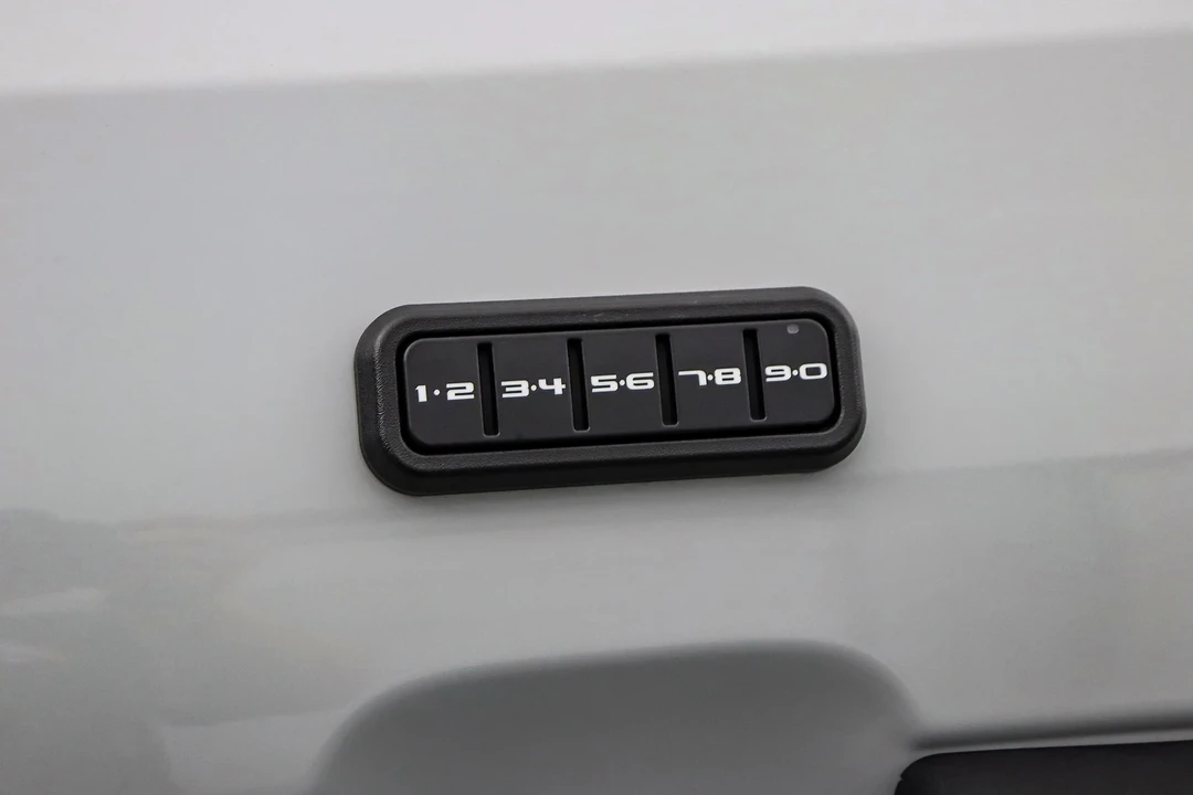 2025 Ford Super Duty 5th Gen - Image 13 of 21