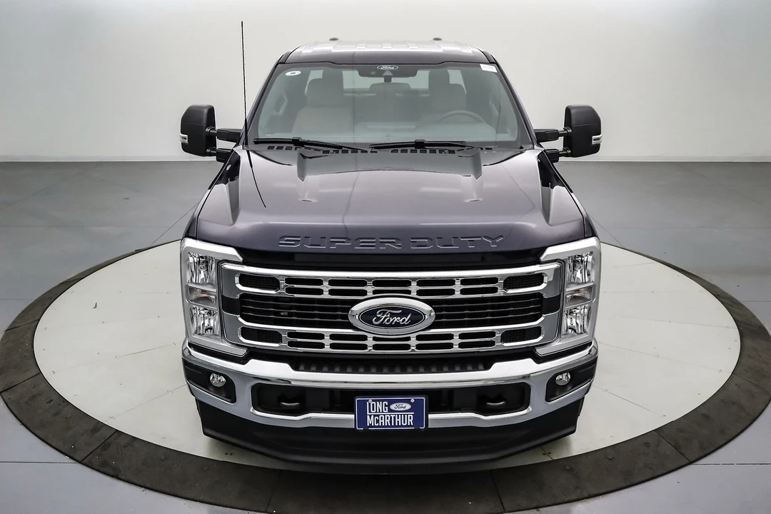 2025 Ford Super Duty 5th Gen - Image 11 of 21