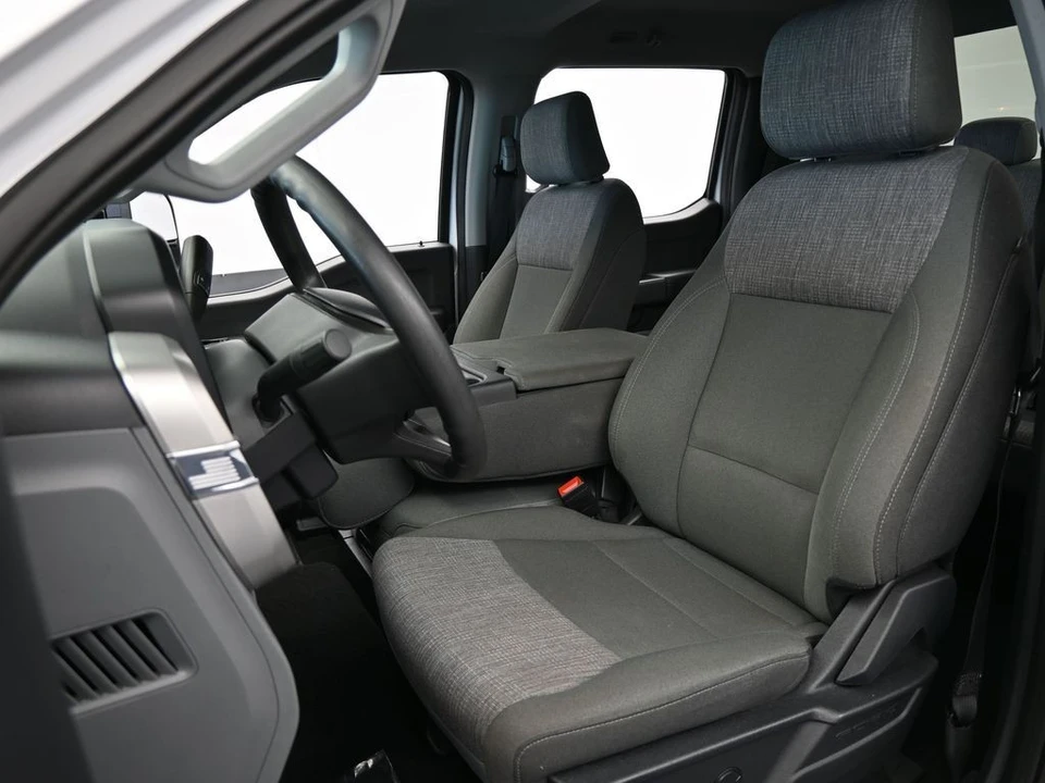 2025 Ford Super Duty 5th Gen - Image 10 of 12